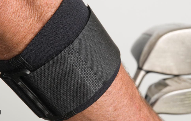 Könnte ein breiterer Einsatz von Ellenbogenstützen die Belastung durch chronische Ellenbogenschmerzen verringern?